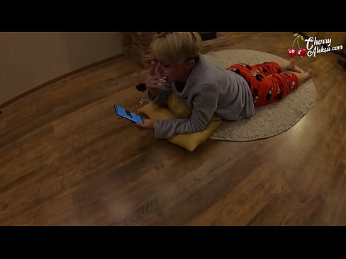 ❤️ পাগল স্বর্ণকেশী চুষা বিশাল শিশ্ন চুষা এবং এটি উপর লাফালাফি - পায়ূ সেক্স bn.pinkporno.ru এ আমাদের কাছে ❌